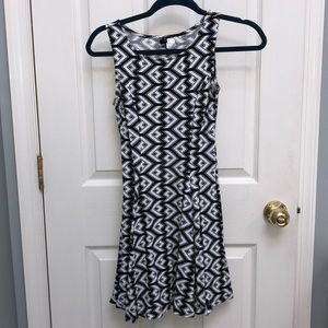 Comfy h&m patterned dress